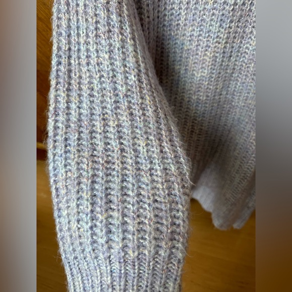 Light purple knit sweater - Picture 4 of 4